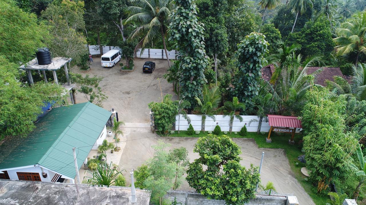 Hotel Avendra Garden Monaragala Exterior foto